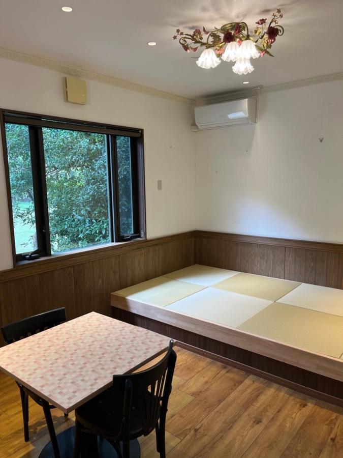 キャンプホテル森小休 Kanoja Kültér fotó