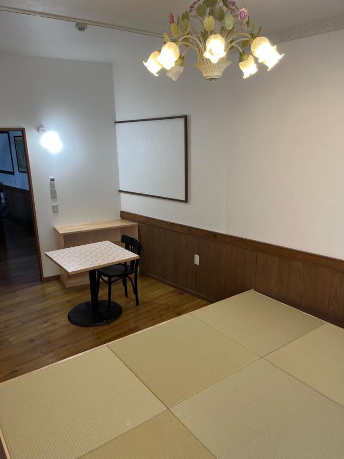 キャンプホテル森小休 Kanoja Kültér fotó
