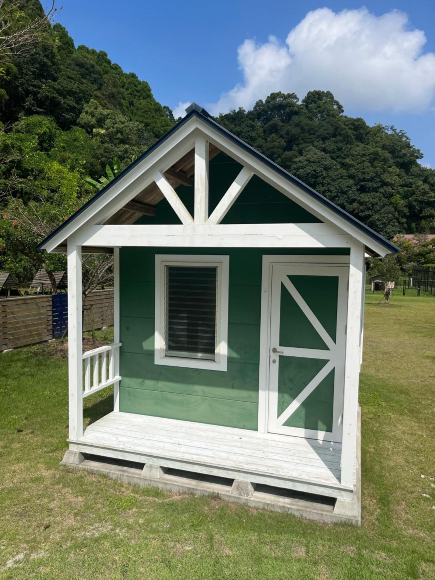 キャンプホテル森小休 Kanoja Kültér fotó